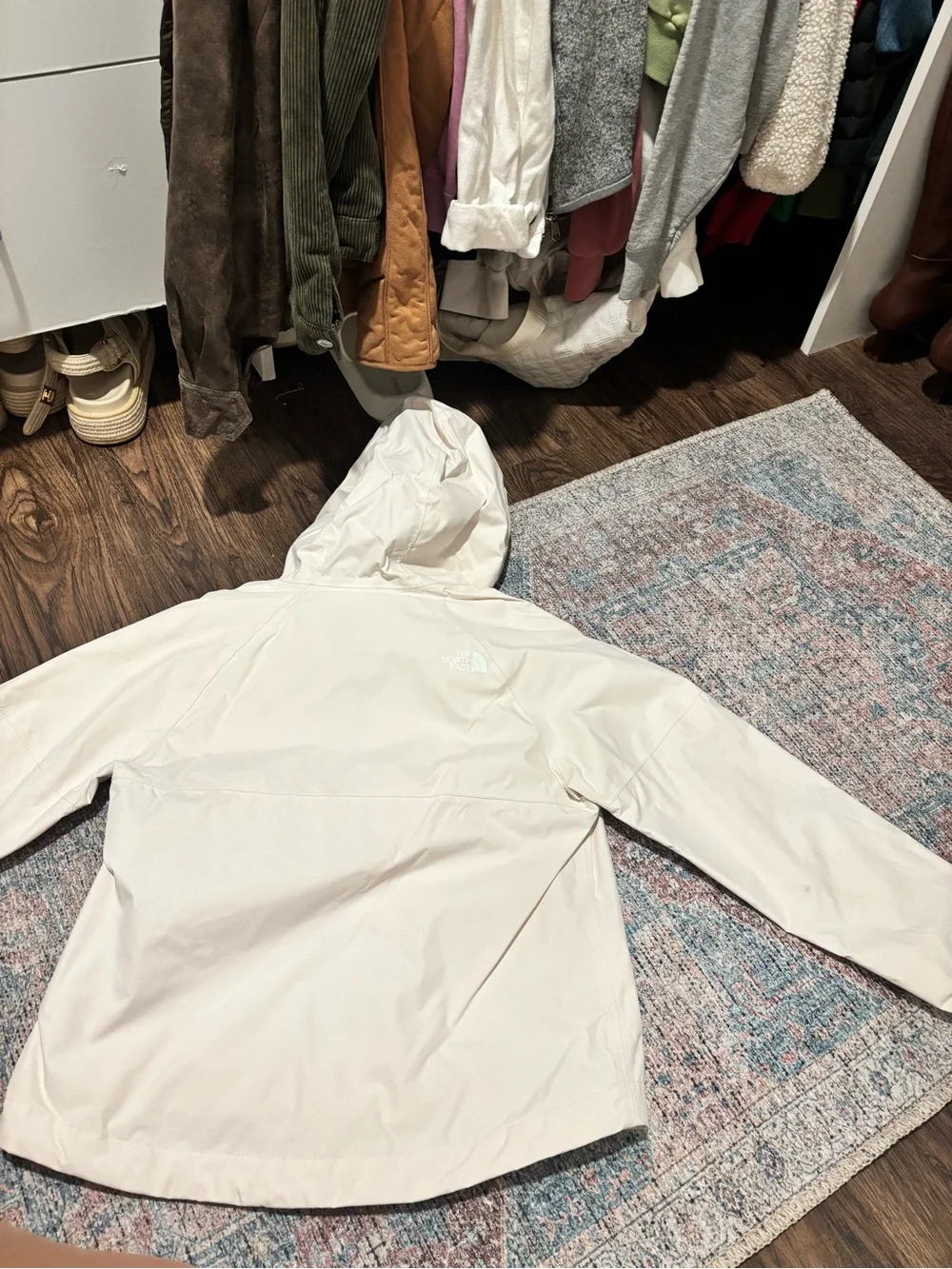 The North Face Women's White Dune Hooded Anora Jacket - Picture 8 of 9